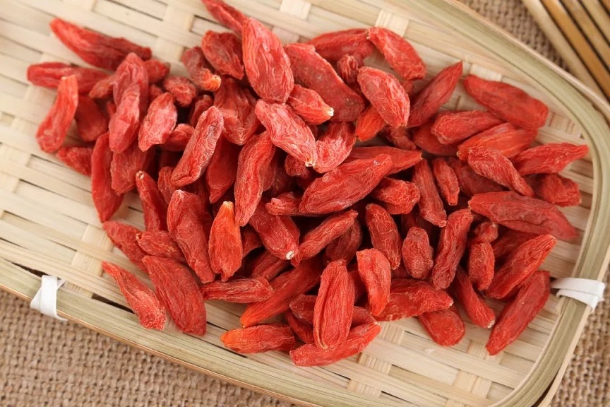 枸杞烘幹，除濕控溫很重要