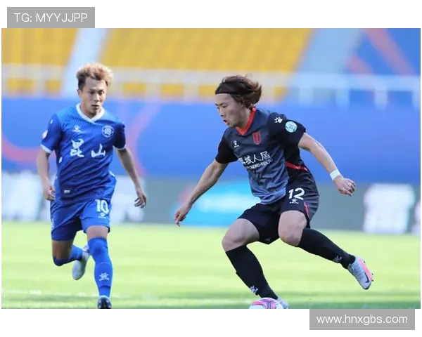 武汉羽毛球队在城市联赛中以60分稳居积分榜首位展现强劲实力