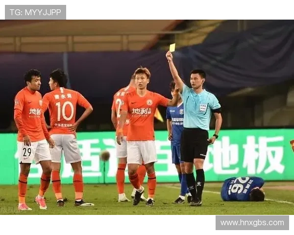 深圳网球队实力引发热议球迷对其表现褒贬不一