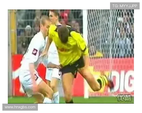 足球明星搞笑动画大集合趣味图片带你领略球场幽默瞬间 足球明星搞笑动画大集合趣味图片带你领略球场幽默瞬间